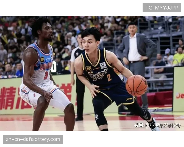 北京内线组合压制广东篮板争夺,系列赛篮板球成为胜负关键分水岭 北京内线组合压制广东篮板争夺,系列赛篮板球成为胜负关键分水岭
